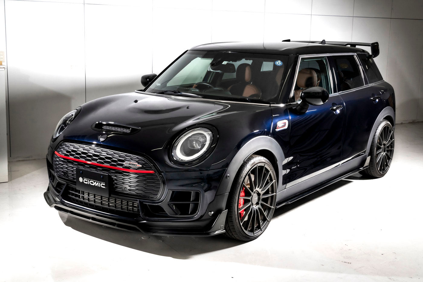 エアロ・ボディ・キット for F54LCI JCW 販売開始のお知らせ