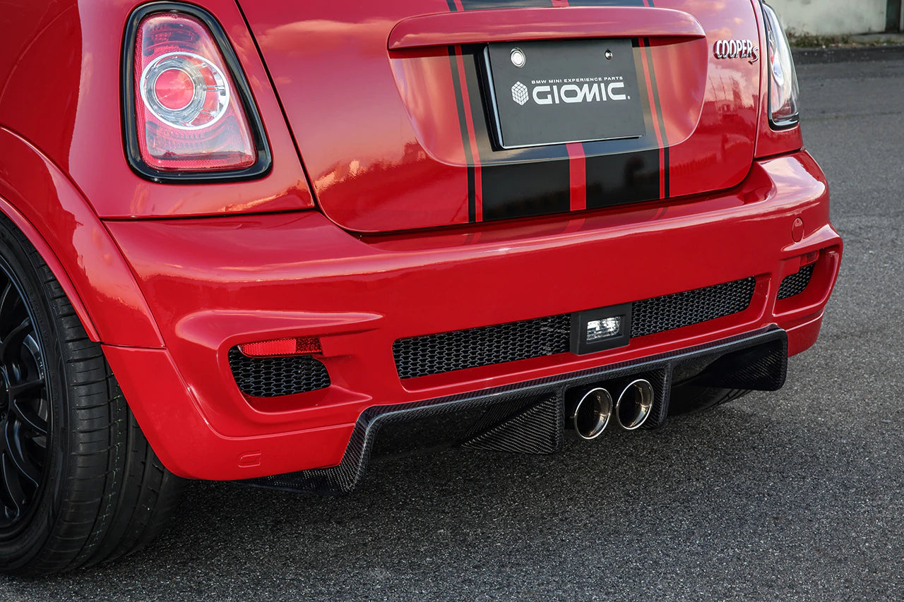 リア・バンパー・キット for R56